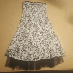 Ruby rox  black and white dress